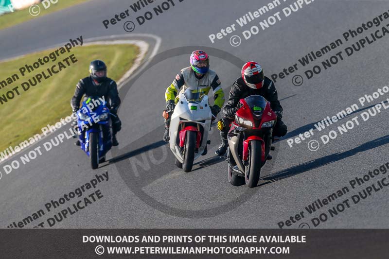 PJM Wedding Photography;enduro digital images;event digital images;eventdigitalimages;mallory park;mallory park photographs;mallory park trackday;mallory park trackday photographs;no limits trackdays;peter wileman photography;racing digital images;trackday digital images;trackday photos